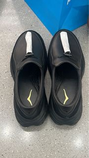 Hoka speed loafer black