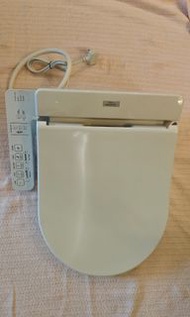 TOTO Washlet 廁板連遙控