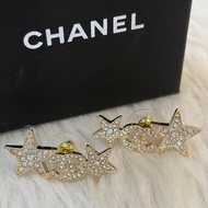 CHANEL AB9819 經典 星星 雙C LOGO水鑽穿式 貼耳耳環
