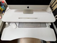 Manual Hydraulic Rise Computer Table on Table 桌面油壓升降電腦工作台書枱