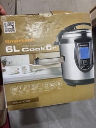 Smartech SC-2039智能高速煲行貨6L容量，買返來一直放在櫃裡冇用過，全新的優惠價格出