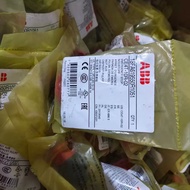 Mushroom Head ABB Emergency Stop Push Button Switch CE4T/CE3T/CE4P-10R-02 CE4P-10R-01