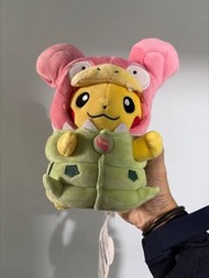 Slowbro Poncho Plush Pokemon Center 2015 比卡超 變裝 大呆獸 公仔