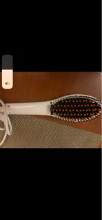 Hair straightener