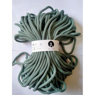 Benang rajut macrame udon yarn warna sage (13)