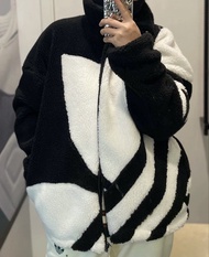 Adidas毛毛外套