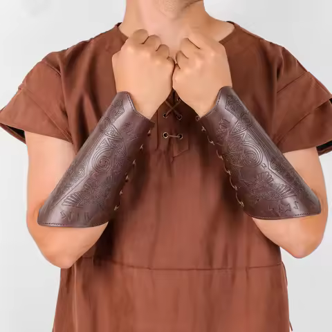 2PCS Medieval Viking Wrist Cuffs, Faux Leather Embossed Cosplay Arm Cuffs, Carnival LARP Stage Perfo