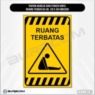 LIMITED ROOM ACRYLIC BOARD AND VINYL STICKER UK. 20 X 30 CM(E69)