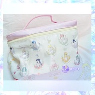 【現貨特賣】美少女戰士Cosmos x 日本3coins限定手提化妝袋 sailor moon 百變小櫻 小魔女doremi 公主 我係小忌廉