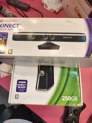 Xbox 360 250GB 主機連手掣遊戲