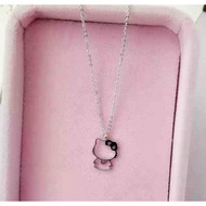 hello kitty necklace