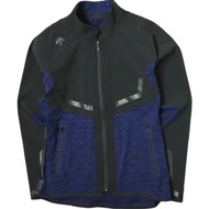 DESCENTE GOLF 日本製造 g-arc 系列 Sights 四向彈性尼龍布料，搭配 Prime Flex 保暖針織布。 DGMMJL50 M BL00 黑色/藍色夾克/外套。二手。 [DES