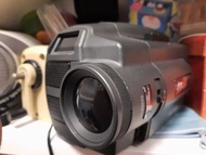 videocam外型卡式帶播放機連收音機（cassette player）