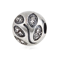 YOUNIQ Leaves Silver Chawith Cubic ZirconiaOUNIQ Leaves Silver Chawith Cubic Zirconia