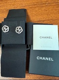 chanel 山茶花耳環