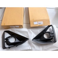 Genuine Fog Light Cover D-max 2024-25 4wd