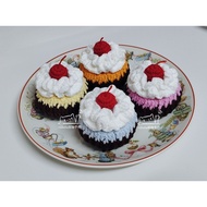 ~Gloria丽璇手作~【成品】手工钩针毛线编织甜品小蛋糕玩偶包包钥匙扣挂件礼物