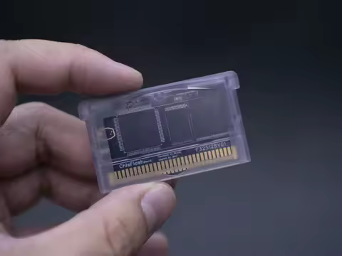 ChisFlash 1.0 GBA Flash Cartridge - Permanent Save FRAM (32MB ROM / 1MB Save) - No Battery Needed! f