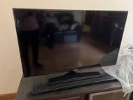 Samsung 40’‘ smart TV