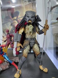 Neca Ahab fire and stone predator figure avp