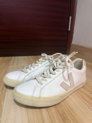 Veja Esplar Sneakers