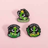 Feminism Praying Mantis Brooch Pins Feminist Spirit Mantis Brooch Metal Badge Girl Power Accessories