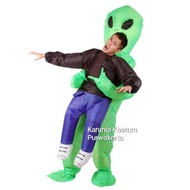 KOSTUM ALIEN UFO ( DI GENDONG ALIEN ) COSPLAY BADUT LUCU KARAKTER