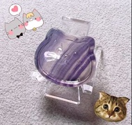 😻千層紫螢石貓頭mini碟仔😍好QQ呀😍送禮又正🥳會送座㗎🥰正🥰 螢石又稱為「智能之石💎」，可助開啟智慧，增加創作力，提高靈性和分析能力👍🏽綠營石更可以幫助穩定情緒💆🏻‍♂️保持清醒