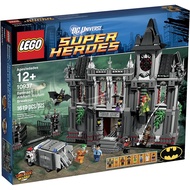 LEGO 10937 DC BATMAN Arkham Asylum Breakout RARE RETIRED EXCLUSIVE HARD TO FIND