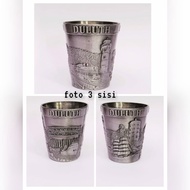 Souvenir Display shot glass shot glass shot glass Duluth Minnesofa By America