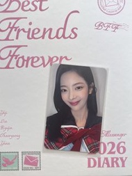 Itzy Lia 特典小卡