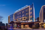Pinmanxi Hotel (Shaoyang HSR Station)