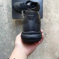 [In Stock] 2023 New Saucony Triumph Shock Absorbing Sports Shoes Running Shoes All Black