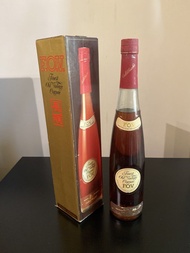 F.O.V. 長頸 舊版 (全新）怡豐代理  Finest Old Vintage Cognac with Box