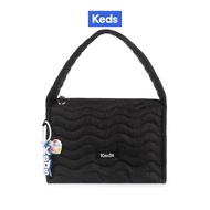 KEDS กระเป๋า รุ่น THE KEDS QUILT SHOULDER BAG สีดำ ( KF25ACB13002 )