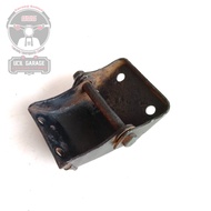 Seat Hinge SUZUKI FR80 PNP RC100 BRECKET Seat Bracket SUZUKI FR80 FAMILY Used ORIGINAL ORIGINAL