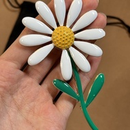 G-Dragon Metal Notched Daisy pmo Brooch