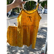 Set of baby clothes as shown in the picture. suitable for 3-year-old babies, surplus fabric, tailor-
