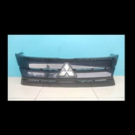Original mitsubishi new xpander front grill