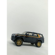 TRI-M CollecTOYZ Hot Wheels PREMIUM 2022 BOULEVARD BLACK TOYOTA 4RUNNER 1:64 Metal Car Diecast
