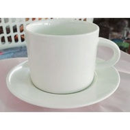 Classic Cylindrical Ceramic Coffee Cup Size 8 Ounces The Product Takes 3 Days To Deliver.