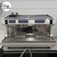 Mesin Kopi Simonelli Appia Life 2gr  (bekas)