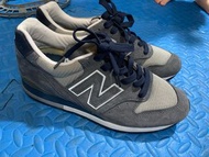New Balance 996