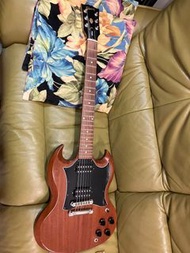 Gibson SG Tribute 電結他連琴袋