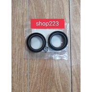 Front shock absorber oil seal set for Suzuki GN125, GT250 (fork oil seal)