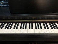 Yamaha digital piano YDP162