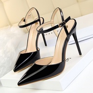 High heels, 10cm patent leather stiletto heels, super flattering