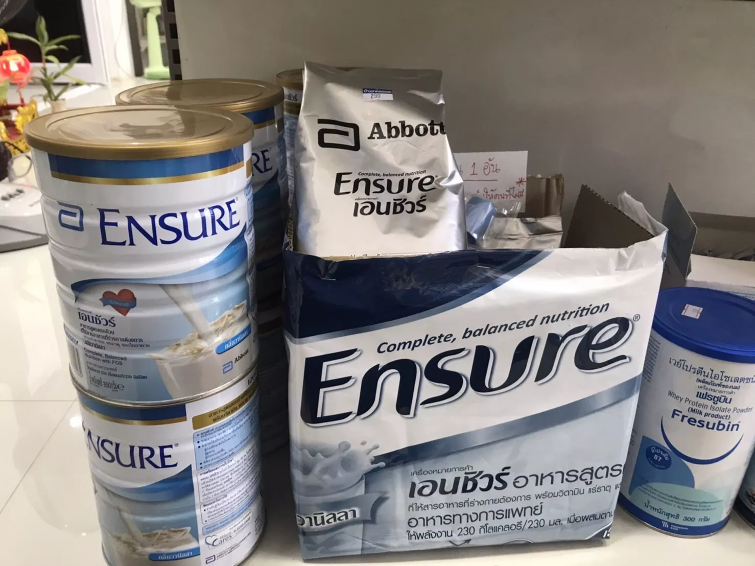 [ฉลองเปิดร้าน] ENSURE ถุงเติม นมผงเอนชัวร์ ชนิดเติม 400 กรัม รสวนิลา exp 09-06-2023 (ซื้อครบ2ถุง ให้