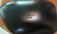 COACH 牛皮眼鏡盒