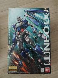 萬代MG 1/100 00Q量子高達